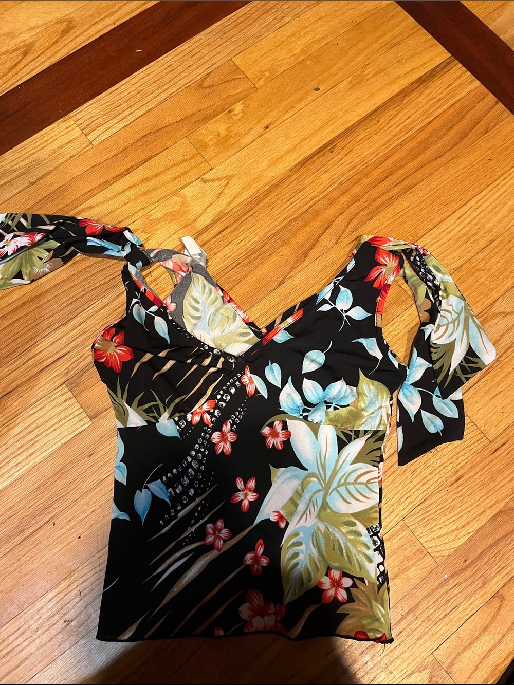 Floral Tie-Shoulder V-Neck Tank Top - Black Multi